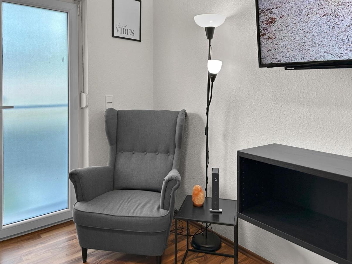 Apartamento Relax Oasis With 65 Smarttv, Kitchen And Balcony Duisburg Exterior foto