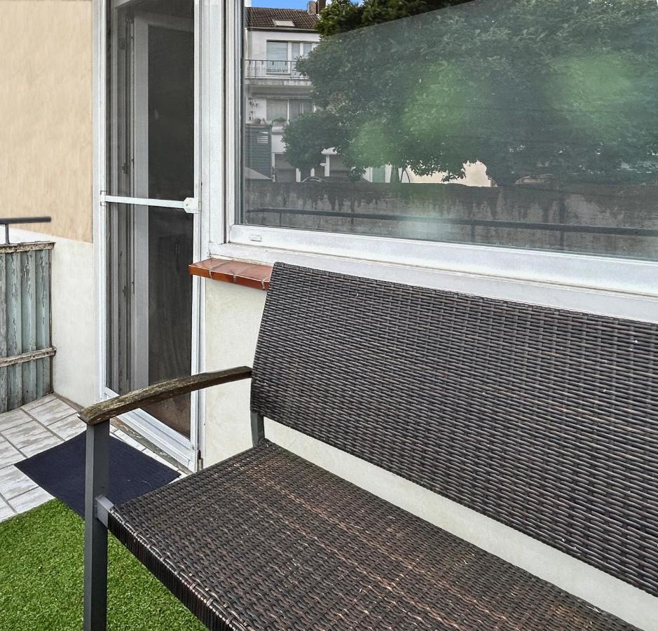 Apartamento Relax Oasis With 65 Smarttv, Kitchen And Balcony Duisburg Exterior foto